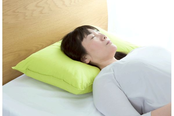洗える３孔中空枕（フィルケアわた仕様）