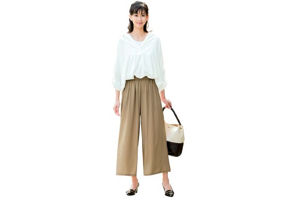さらさら美脚ワイドパンツ