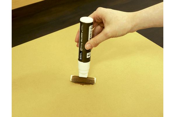 キズかくしカラーペンワイド（20ｍｌ）