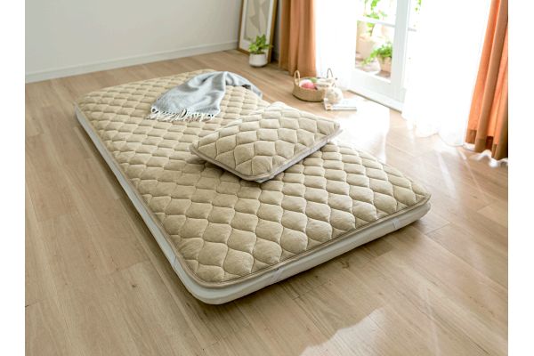 ふわとろタッチ綿毛布敷きパッド　シングル１００×２０５ｃｍ