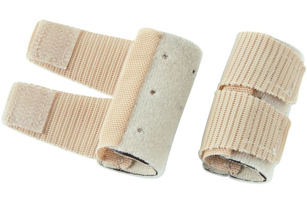 接骨院の先生が監修した指関節サポーター （２個入）ベージュ