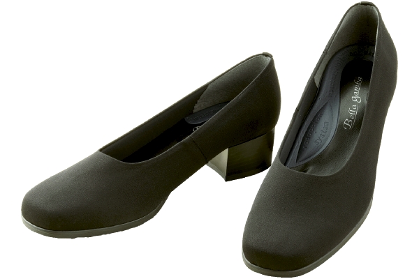 足が楽な布製フォーマルパンプス ２２．５ｃｍ