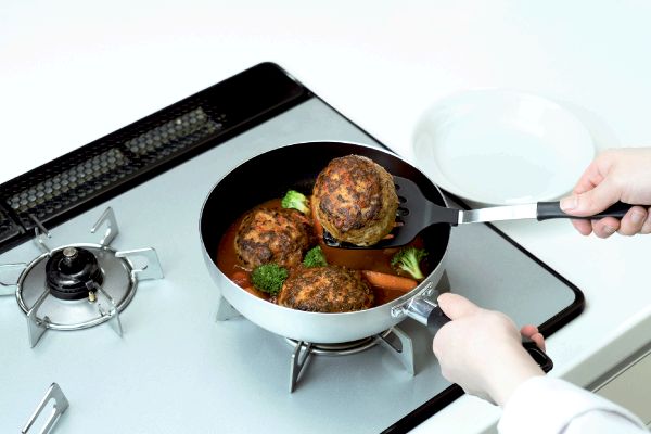 強くて丈夫なダイヤモンドコートいため鍋