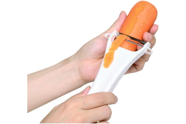 両用ピーラー（皮むき＆千切り）