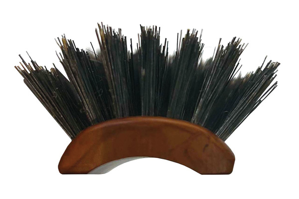 美容師さんのブラッシングブラシ