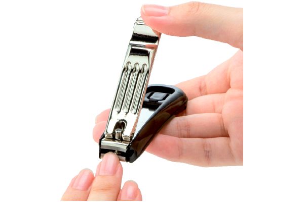 [匠の技]つめ飛び軽減ケース付き　ステンレス製高級つめきり