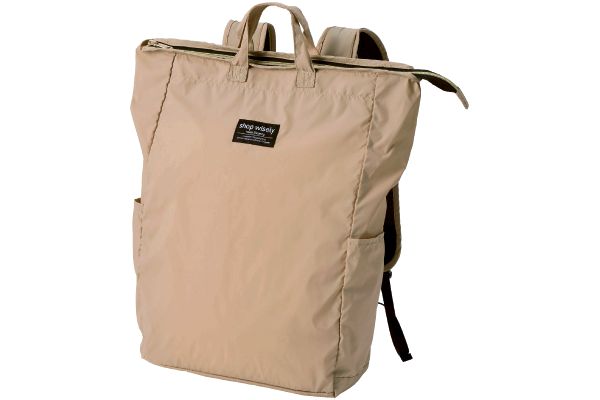 手の平サイズに畳めるリュック ベージュ