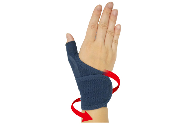 水仕事にも使えるメッシュの手首サポーター