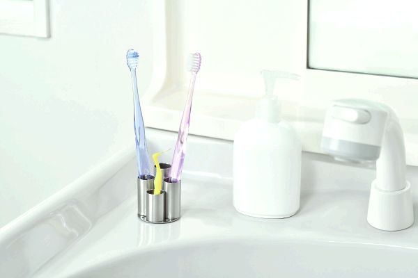 小さな歯ブラシ立て