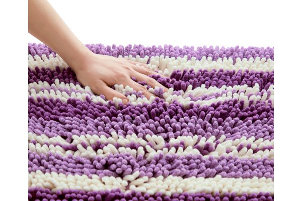 足が沈み込むサラふわ吸水バスマット