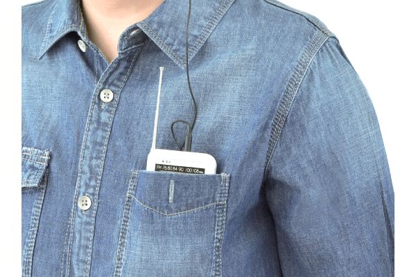 ポケットラジオ