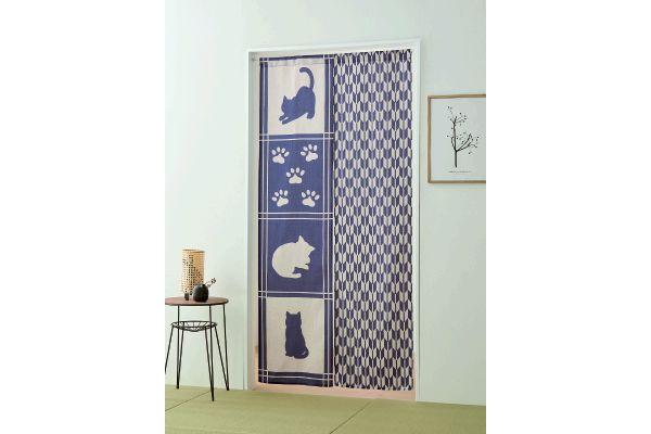 ロングのれん　猫と矢絣柄