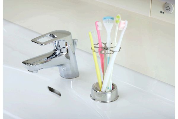 ハートの歯ブラシスタンド