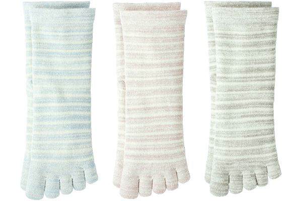 シルクの思いやり　5本指ボーダーソックス