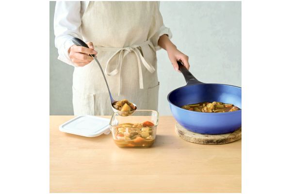 [ｉｗａｋｉ]耐熱ガラス重ね深型角パック