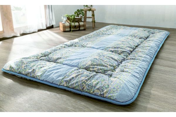 国産軽量敷きふとん