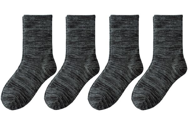 とにかく丈夫なクルーソックス