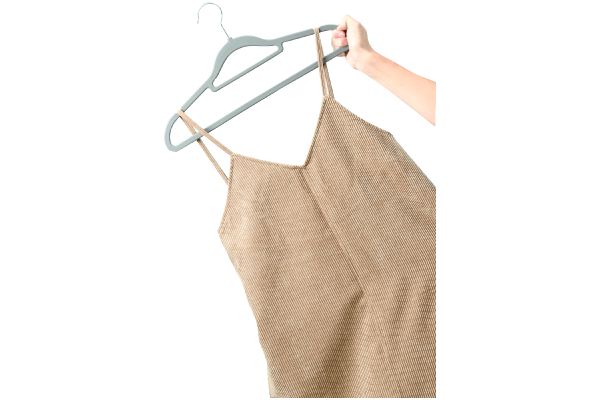 【ネット限定】すべりにくいハンガー　（５本組）