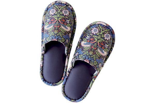 サッと拭けるトイレスリッパ　モリスいちご泥棒