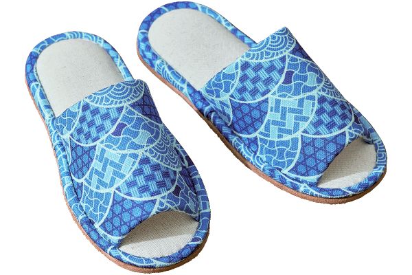 洗える麻混スリッパ青海波柄