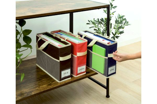 持ち運びできる収納ボックスバッグ