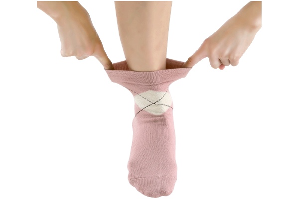 匠の技こだわり　綿のクルーソックス