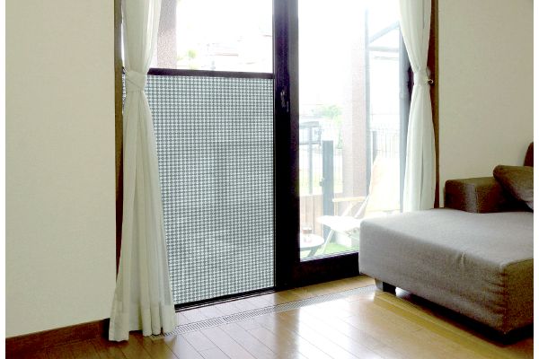 網戸をデコレーション出来る目隠しシート ディアブラック