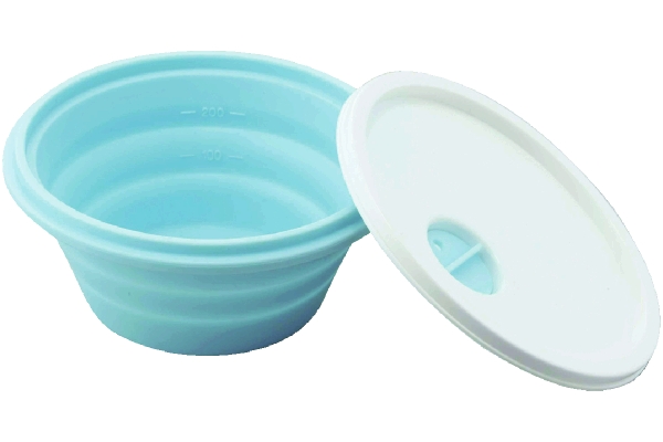 スリムにたためる　入れ歯ケース