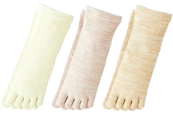 シルクの思いやり　5本指ソックス