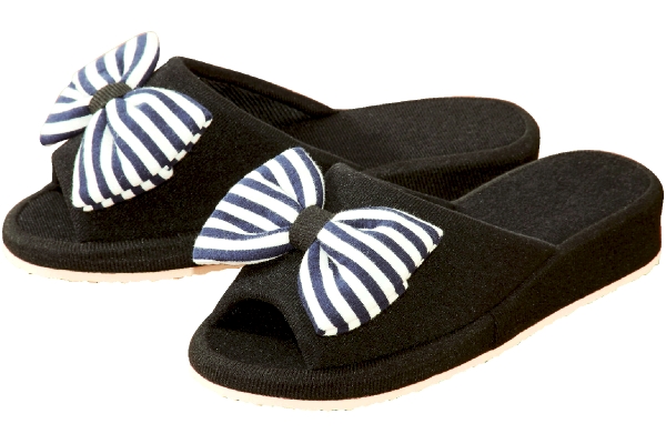 ヒールアップスリッパ　リボン