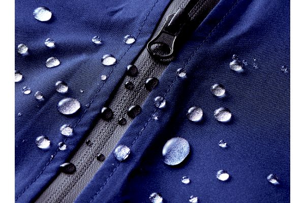 ゆったり防水レインコート