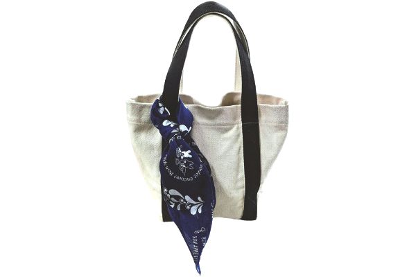 【ネット限定】リサとガスパール　大判ハンカチ　（２柄組）