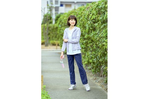 細見せラインのベストパンツ