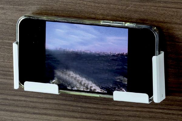 【ネット限定】ピタッとマグネット　スマホ・タブレットホルダー