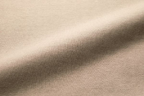 汗じみが目立ちにくいさらさらＴシャツ