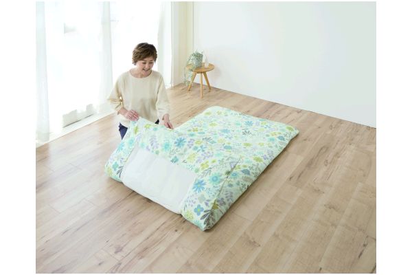 乾きやすいワンタッチシーツ