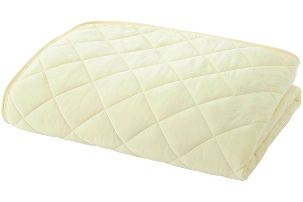 ３シーズン使えるやわらかパイルひんやり冷感敷きパッド 200×200ｃｍ　アイボリー