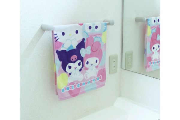 サンリオキャラクターズ　フェイスタオル