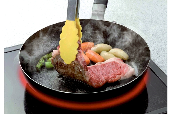 ファイバーライン加工　鉄製フライパン