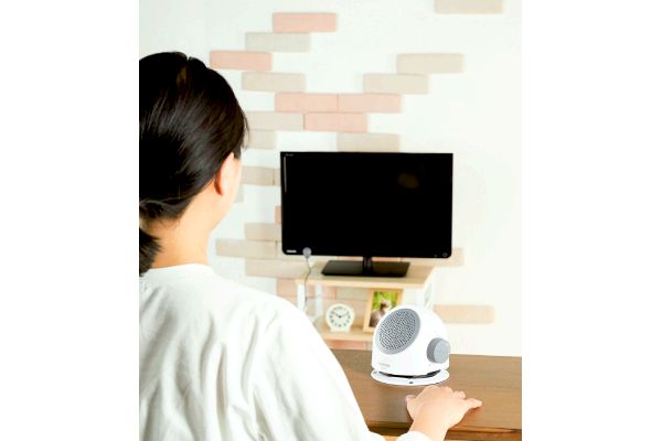 テレビの音も聞こえる　手もとスピーカーII