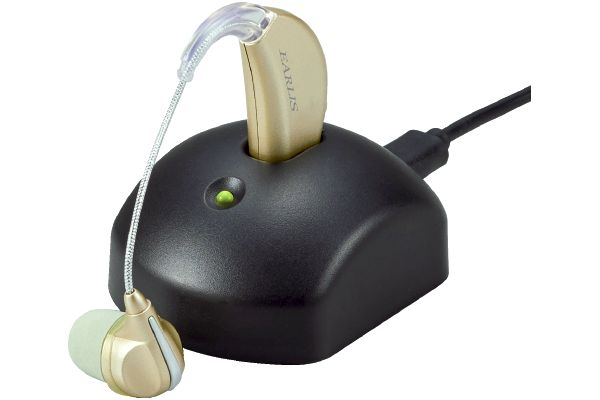 充電式耳掛集音器　イヤリスチャージ