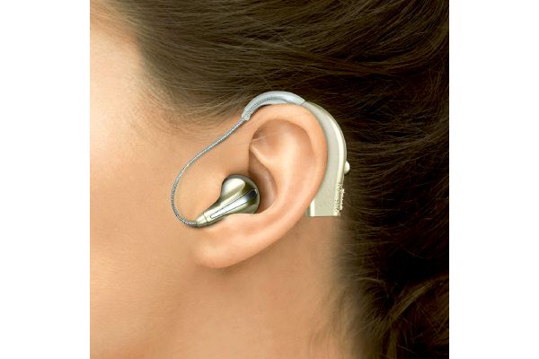 充電式耳掛集音器　イヤリスチャージ
