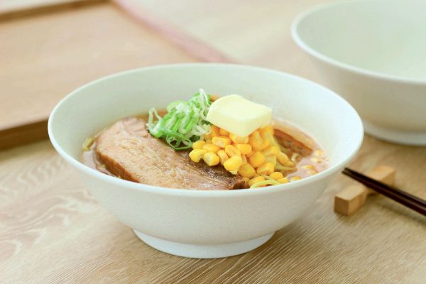 [美濃焼]白いうつわラーメン鉢