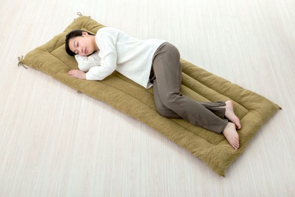 シープ調ごろ寝長座布団