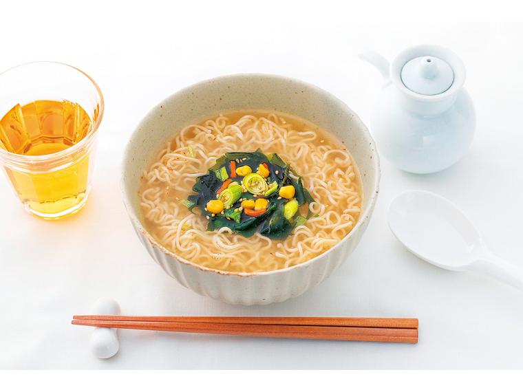 ノンカップ麺こめ粉らーめん（塩味） 78.5g(めん65g)×4