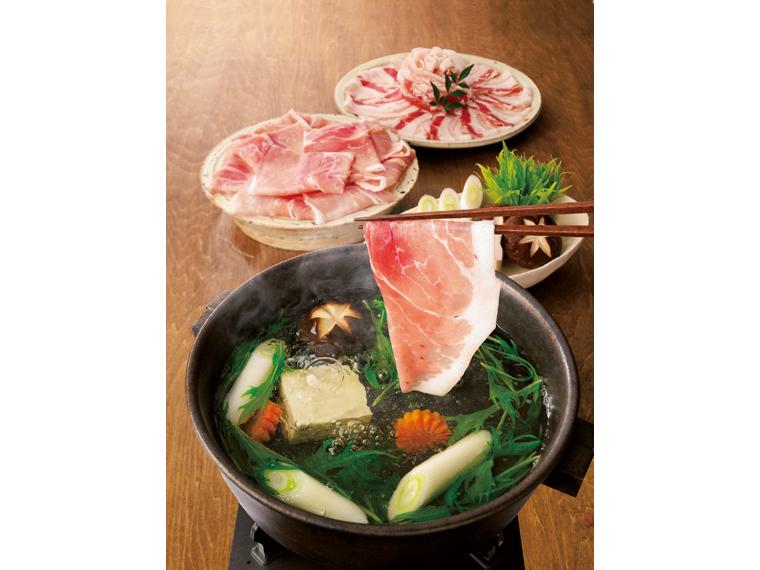 自宅　霧島黒豚しゃぶしゃぶ用折詰めセット（モモ・バラ） モモ400g、バラ400g