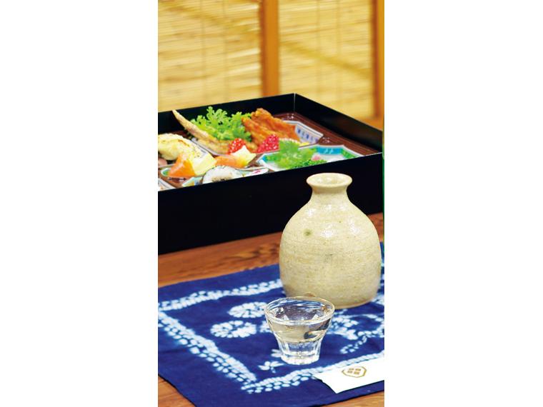 早割　越の寒中梅　金ラベル　純米吟醸 720ml