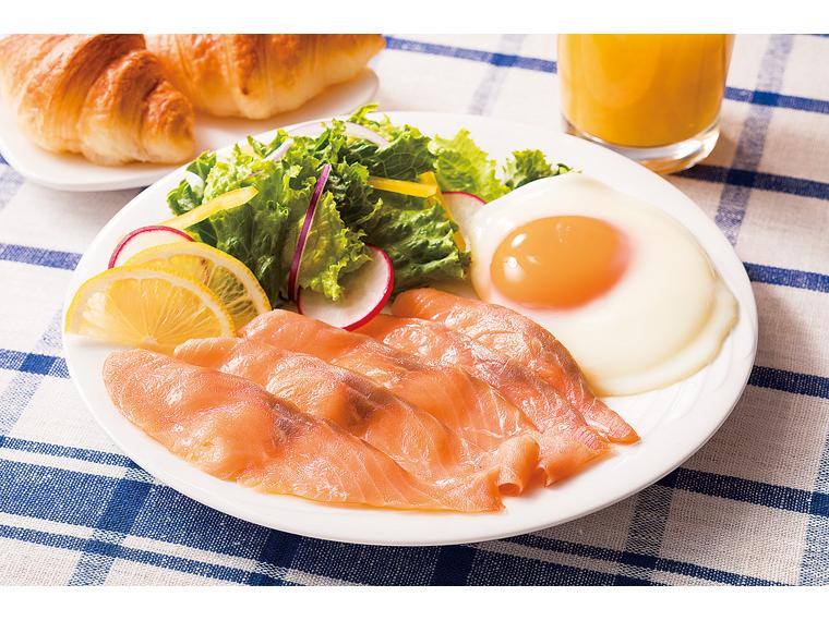 北海道産秋鮭スモークサーモン切り落とし 40g×2