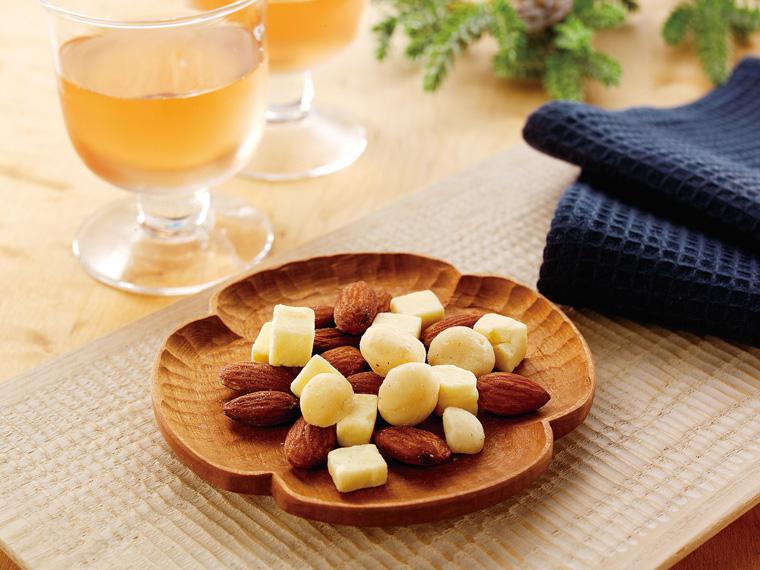 マカダミアチーズナッツ 8.5g×10