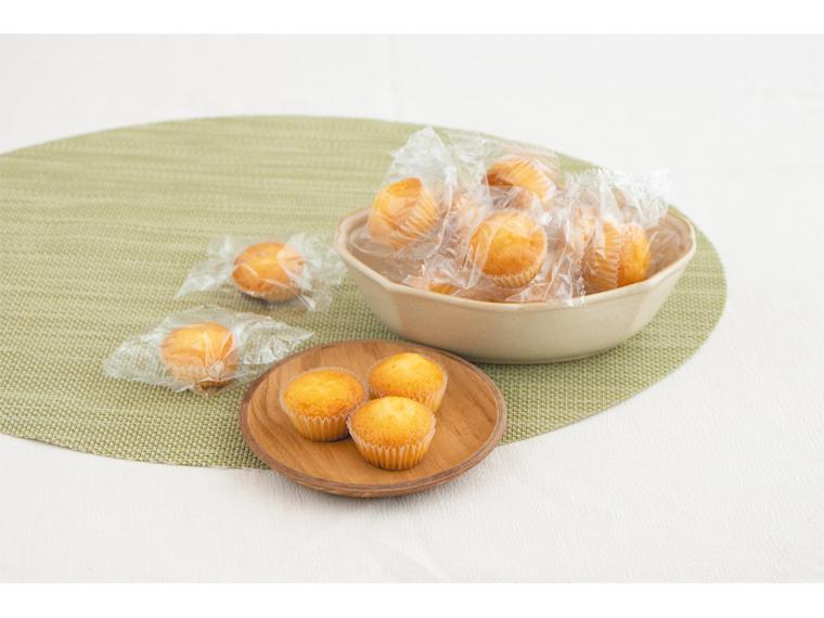 十六穀粉入りプチマドレーヌ 16個